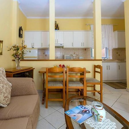 Ria'S Apartment In Corfu Town 外观 照片