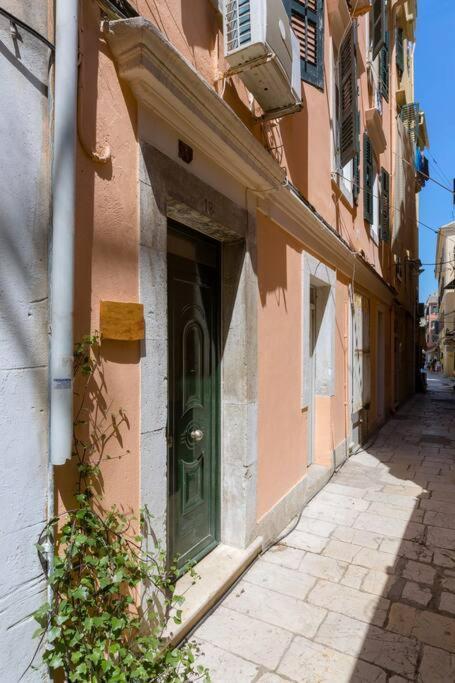 Ria'S Apartment In Corfu Town 外观 照片