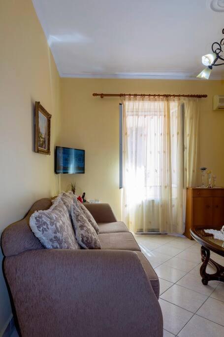 Ria'S Apartment In Corfu Town 外观 照片