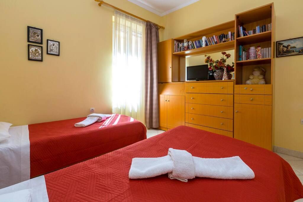 Ria'S Apartment In Corfu Town 外观 照片