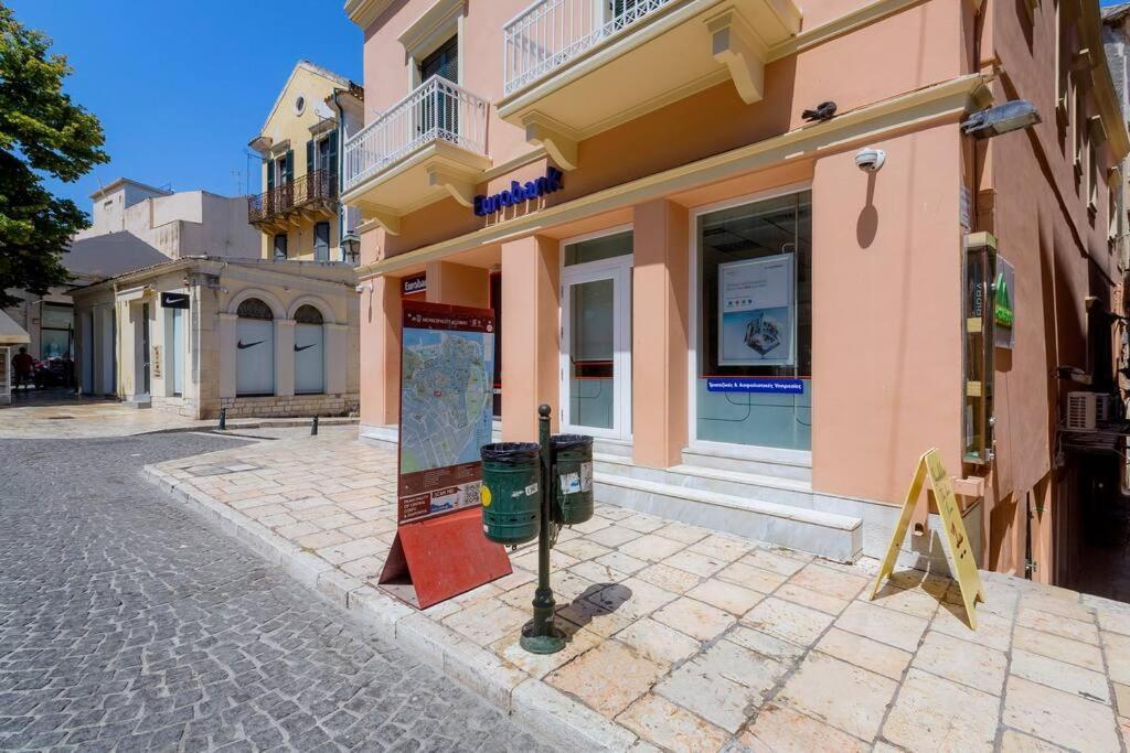 Ria'S Apartment In Corfu Town 外观 照片